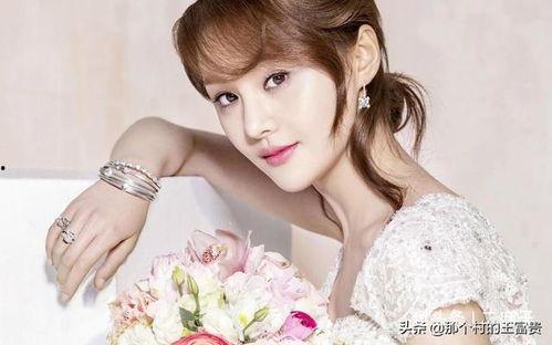 郑爽 娱乐圈顶级资源,娱乐圈顶级资源的宠儿，揭秘她的星光之路